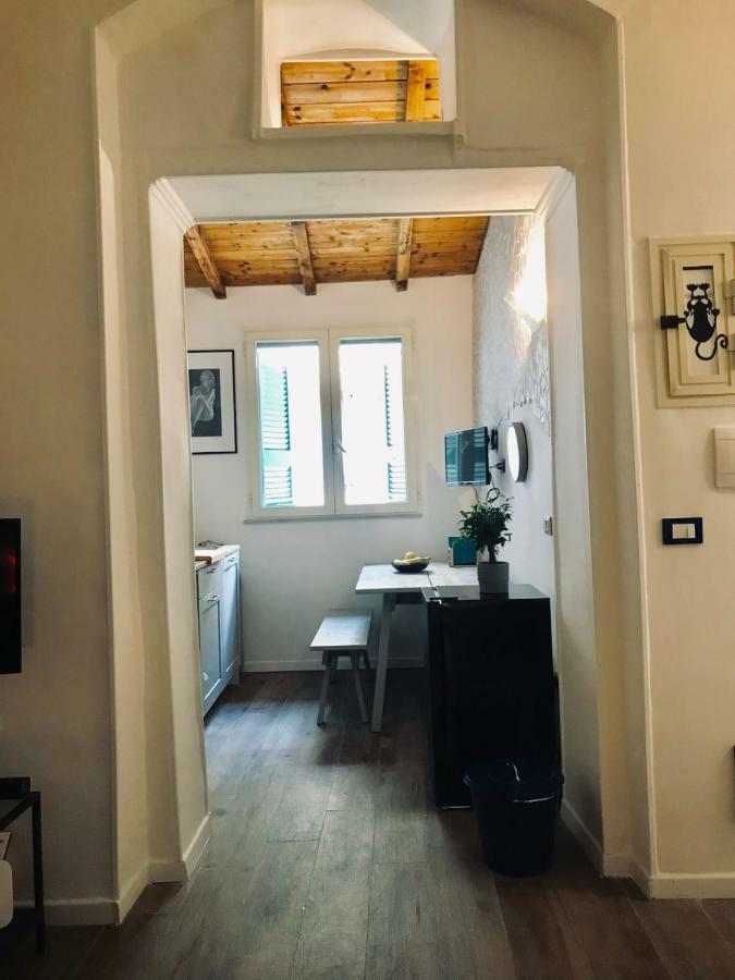 Апартаменты Chalet Del Centro Неаполь Экстерьер фото